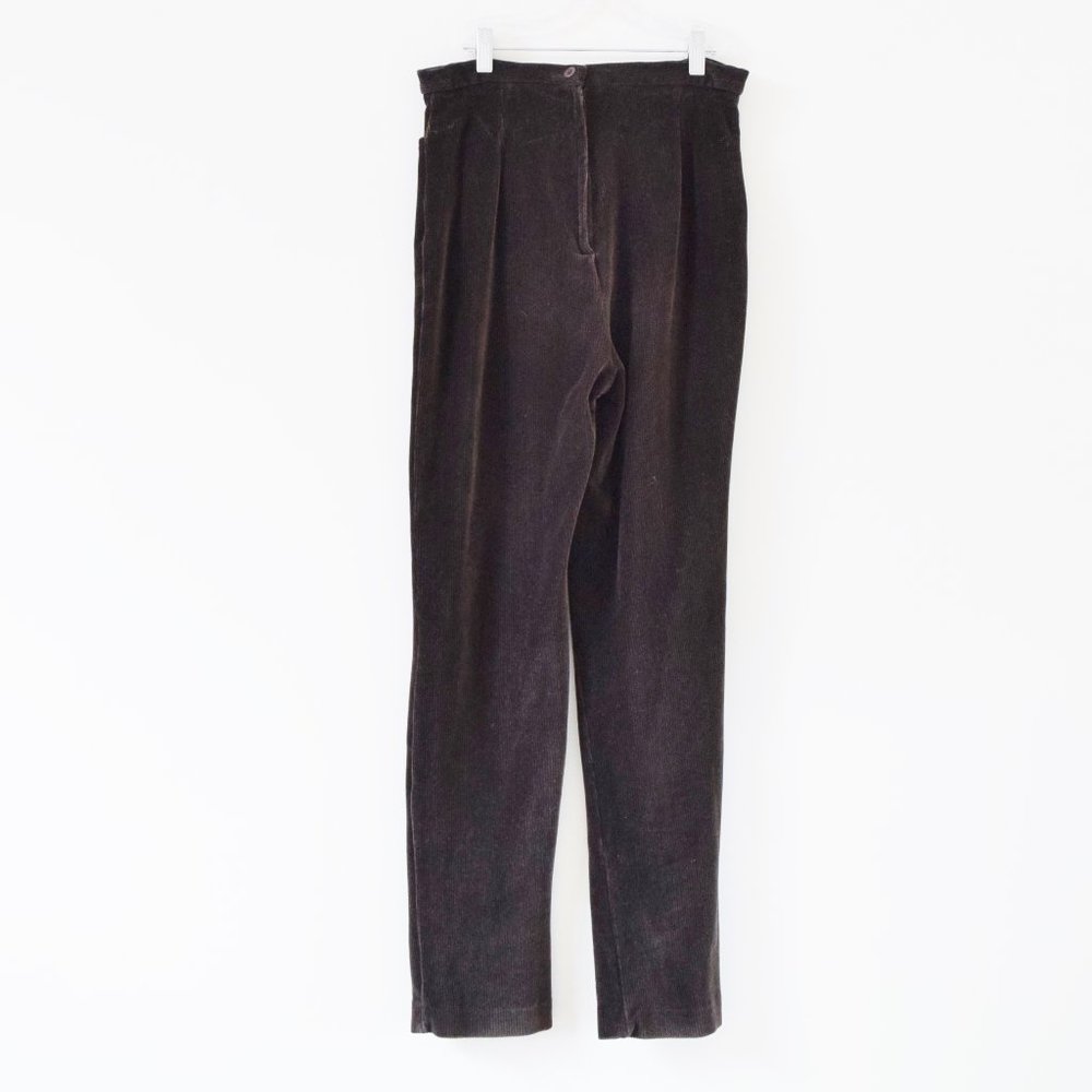 WILDLIFE SPORTSWEAR Vintage High Waisted Brown Slim Soft Velvet Corduroy Pants